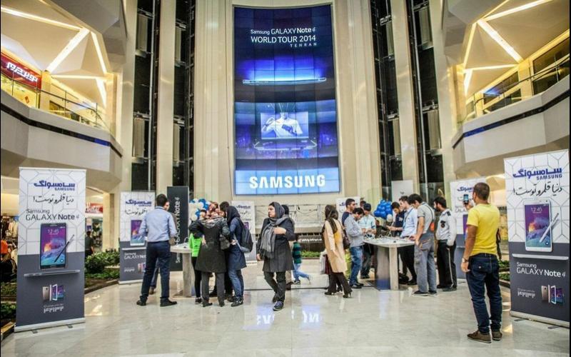 میزبانی سامسونگ در کافه GALAXY Note4 با حضور رامبد جوان (+تصاویر)