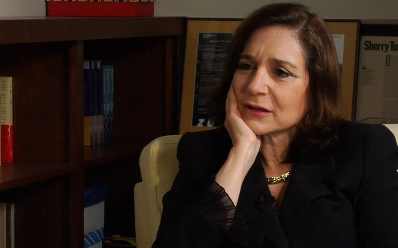 گزارش/ پروفسور شری تورکل، استاد دانشگاه ماساچوست: مکالمات دیجیتال جایگزین مکالمات زنده شده است