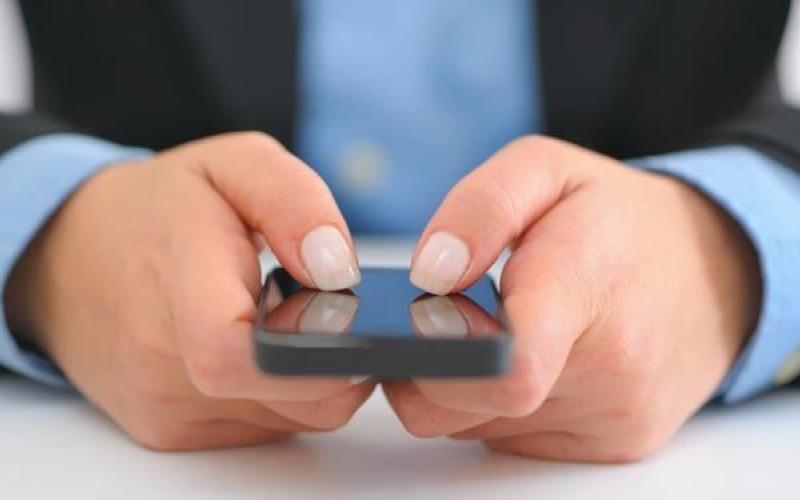 خطر مرگ در صورت شارژ تلفن همراه هنگام خواب!