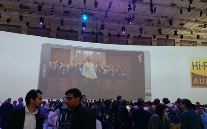 نمایشگاه IFA - معرفی نازک‌ترین و سبک‌ترین تبلت جهان - Xperia™ Z3 Tablet Compact