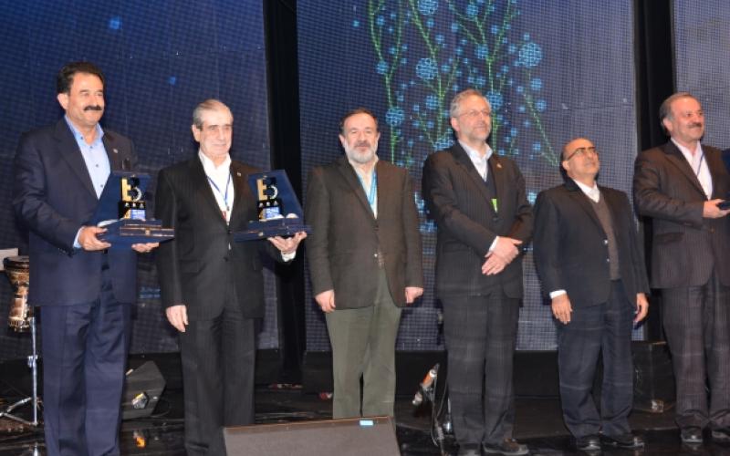 موبایل‌بانک تجارت در جایگاه نخست