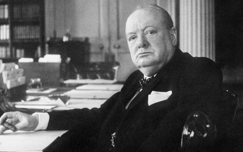 حراج چند قطره خون چرچیل در لندن (+عکس)