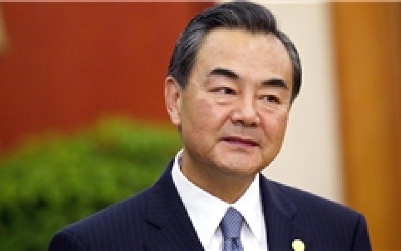 وزیر خارجه چین لوزان را ترک کرد