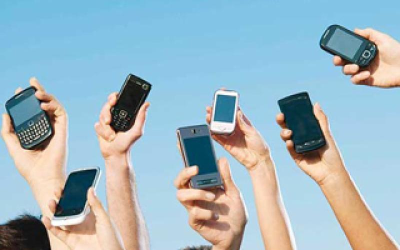 هر مشترک مجاز به داشتن چند خط تلفن همراه است؟