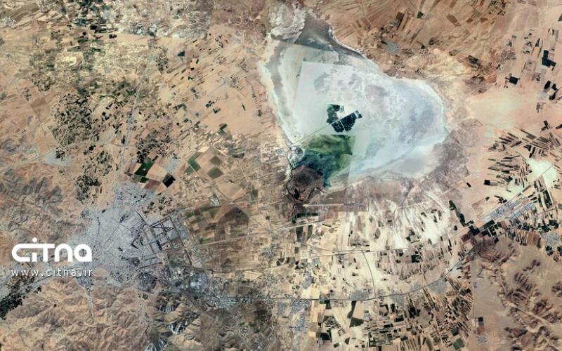 تصویر ماهواره‌ای| ماهواره شرکت مکسار - دریاچه نمک میقان