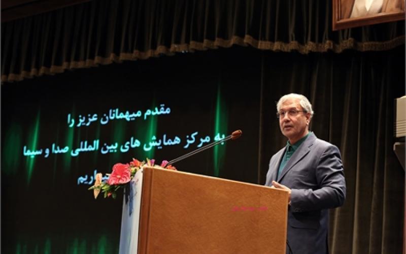 بر پایه اقتصاد مقاومتی باید میزان بهره مندی از فرصت های جهانی را افزایش دهیم