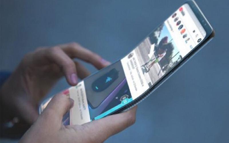 ال جی قصد تولید گوشی با نمایشگر منعطف را دارد