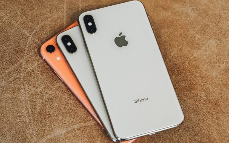 کارمندان شرکت آمازون چندین گوشی آیفون را به سرقت بردند