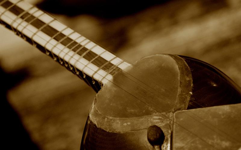 رونمایی از کتاب و فیلم مستند راز ساز