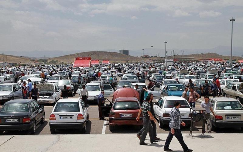 خودروسازان به قول “فروش فوری” عمل می‌کنند؟