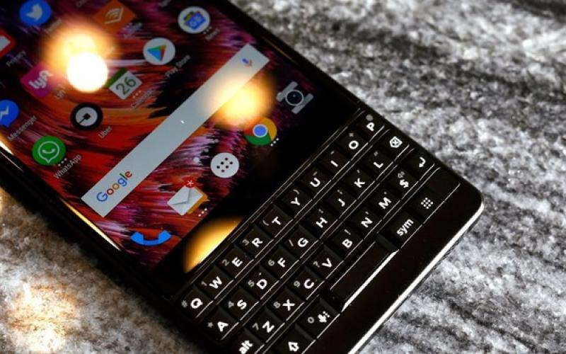 خداحافظی با گوشی‌های بلک بری در آگوست