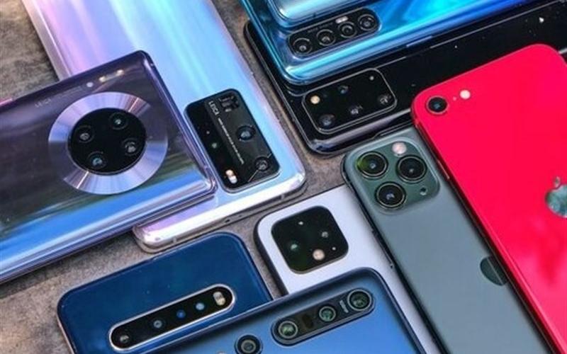 مغایرت ابلاغیه جدید حقوق ورودی گوشی تلفن همراه با قانون بودجه ۱۴۰۲