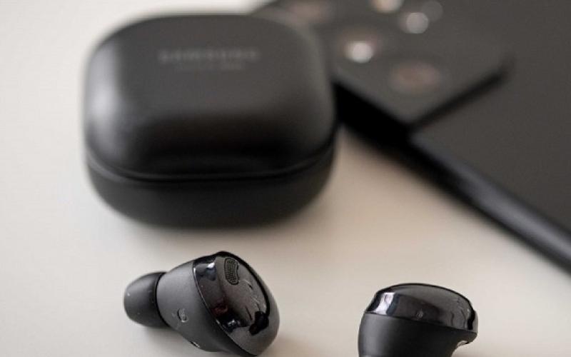 رنگ‌ها و جزئیات هدفون Galaxy Buds ۲ معرفی شد