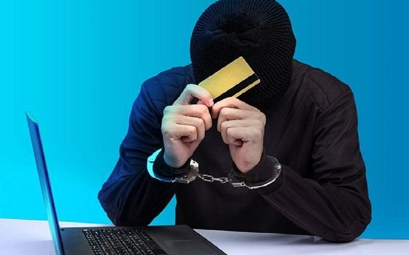 کشف روش تطبیقی برای جلوگیری از کلاهبرداری در تراکنش‌های کارتی