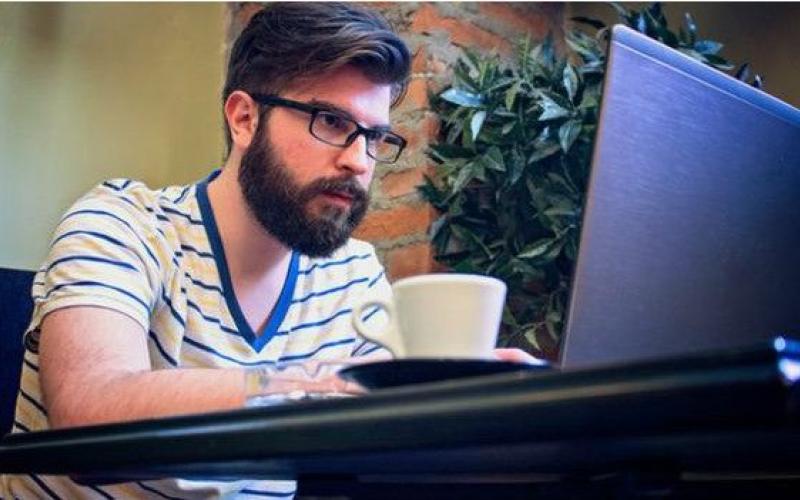 تحصیل رایگان در دانشگاه آنلاین برای پناه‌جویان