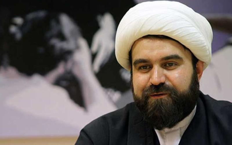 مشکلات جامعه با «توییت‌کردن» و مصاحبه‌های بی‌حاصل بعضی مسئولان حل نمی‌شود