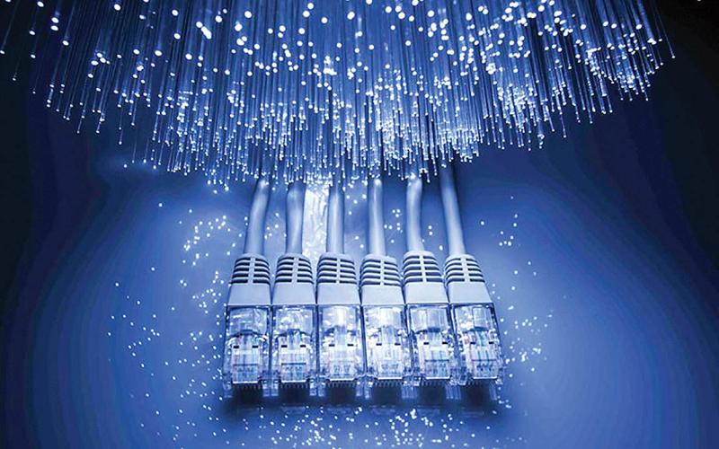 اجرای ۳۴۷ کیلومتر حفاری پروژه فیبرنوری در ۱۰ شهر استان اصفهان