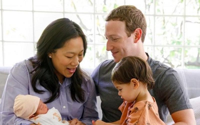 مدیر فیس‌بوک در کنار ۲ دختر و همسرش در مرخصی ۲ ماهه