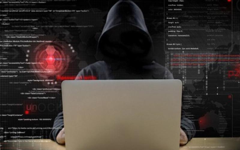 فروش اطلاعات شخصی صدهاهزار پلیس آمریکایی در اینترنت