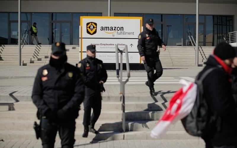 آمازون با کارمندان جاسوس مقابله می‌کنند