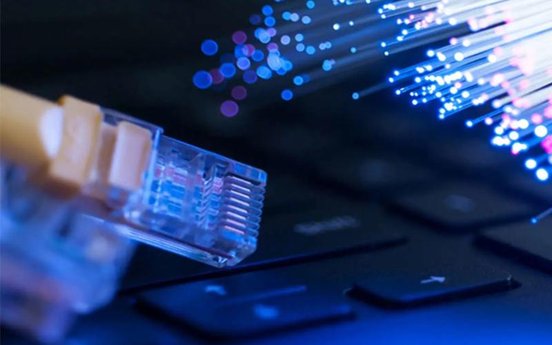 آغاز عملیات اجرایی پروژه فیبرنوری شهر آستانه اشرفیه