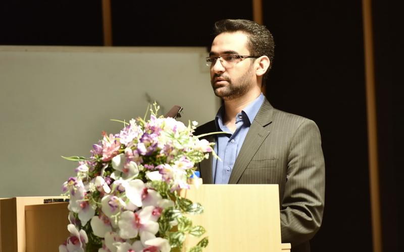 پاسخ مکتوب «آذری جهرمی» به سوالات نمایندگان و انتقاد مجدد یک نماینده