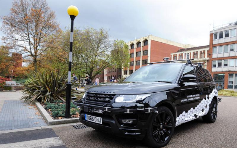 استفاده انگلیس از خودروهای "متصل" برای اولین‌بار