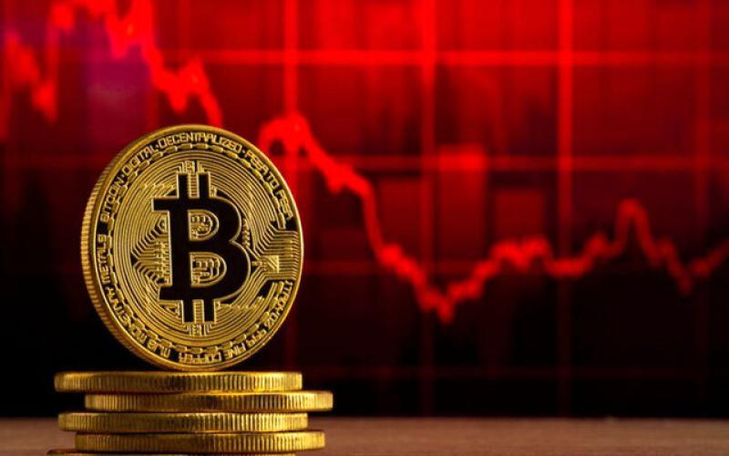 واکاوی دلایل کاهش قیمت بیت‌کوین 