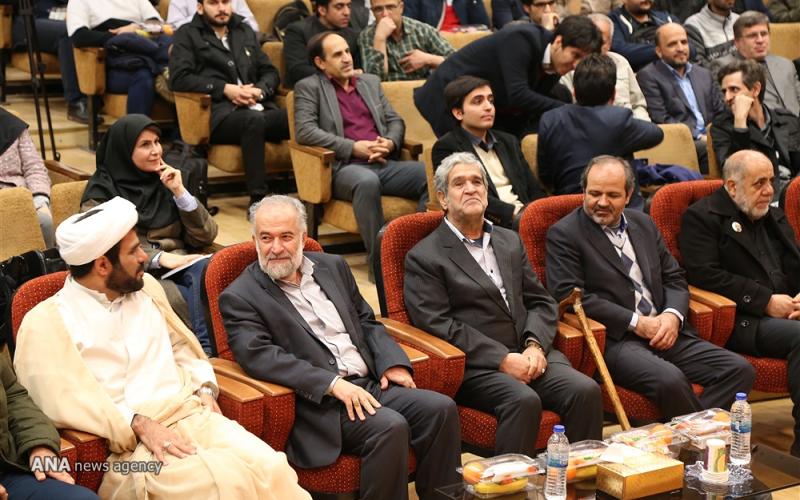 برگزاری ​گردهمایی فارغ‌التحصیلان دانشکده مهندسی برق واحد یادگار امام (ره)