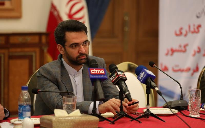 در ادامه سیاست‌های ضد ایرانی؛ آمریکا، آذری جهرمی را تحریم کرد