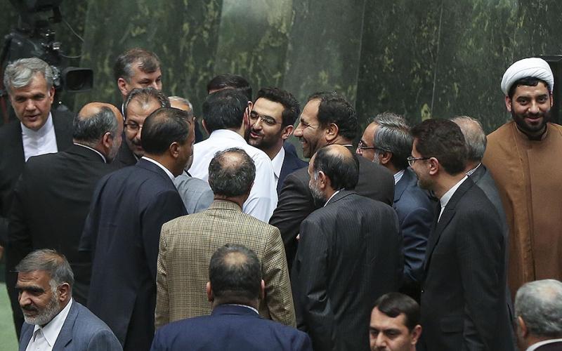 "تاجگردون" هم جوسازی علیه وزیر پیشنهادی ارتباطات را رد کرد