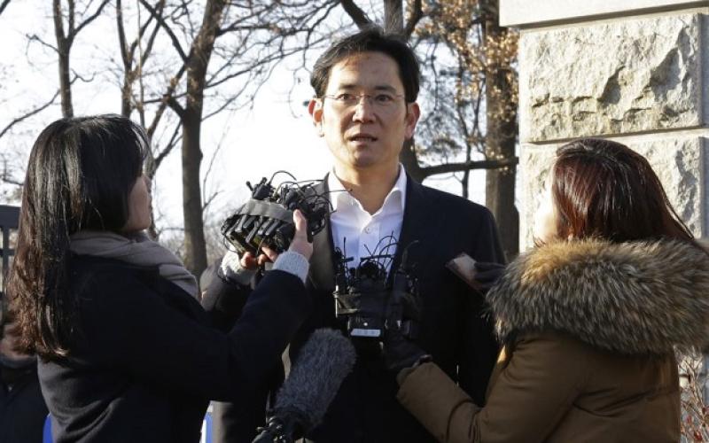 وارث شرکت «سامسونگ» کره جنوبی بعد یک سال حبس، آزاد شد