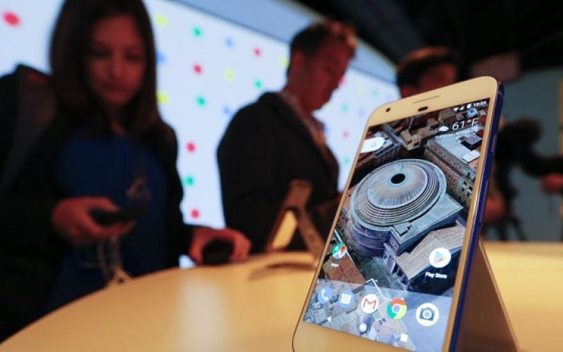 گوگل پیکسل ۲ به بازار می‌آید