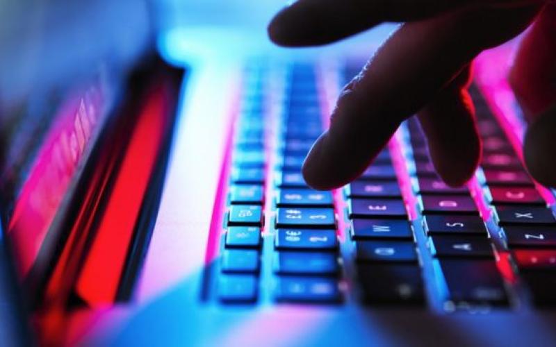 پارلمان اروپا به دنبال تصویب قوانینی برای مقابله با حملات سایبری است 