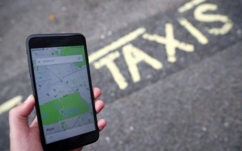 اوبِر به رانندگانش حداقل حقوق، مرخصی و حقوق بازنشستگی پرداخت می‌کند