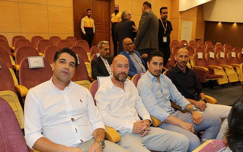  مربی آینده استقلال با هشتگ انتخاب می‌شود