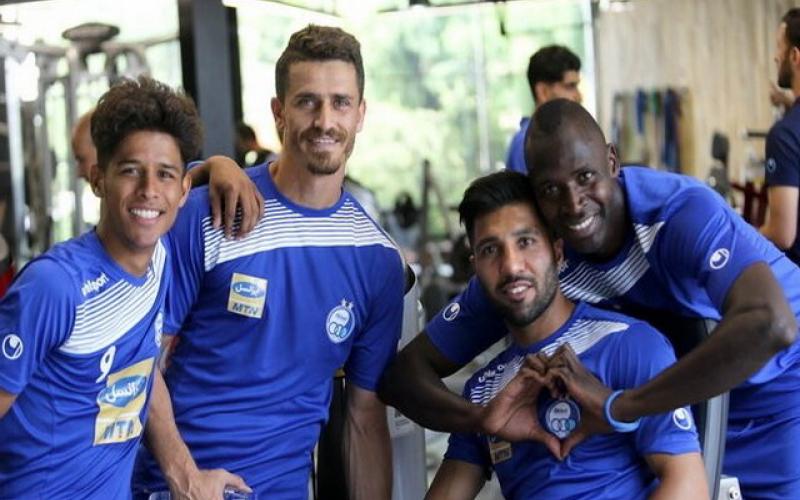 چرا اظهارنظر بازیکنان و مدیران استقلال متفاوت است؟