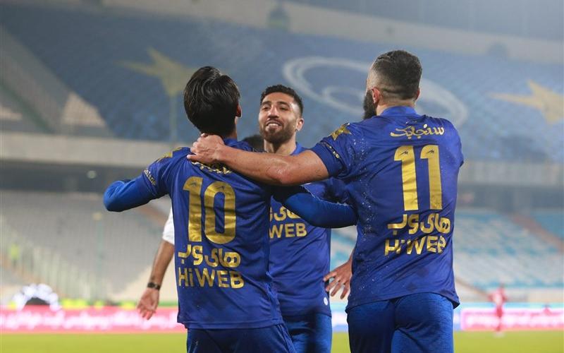 پنجره نقل‌وانتقالاتی استقلال بسته شد