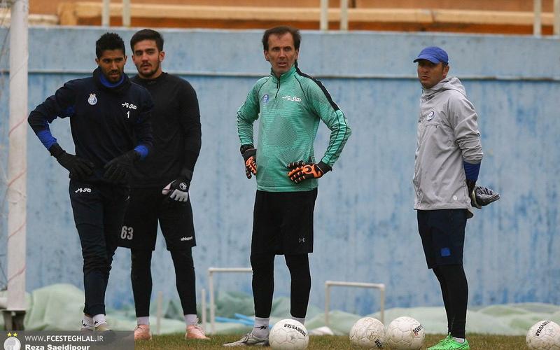 دروازه‌بان پرسپولیس در تمرین استقلال!