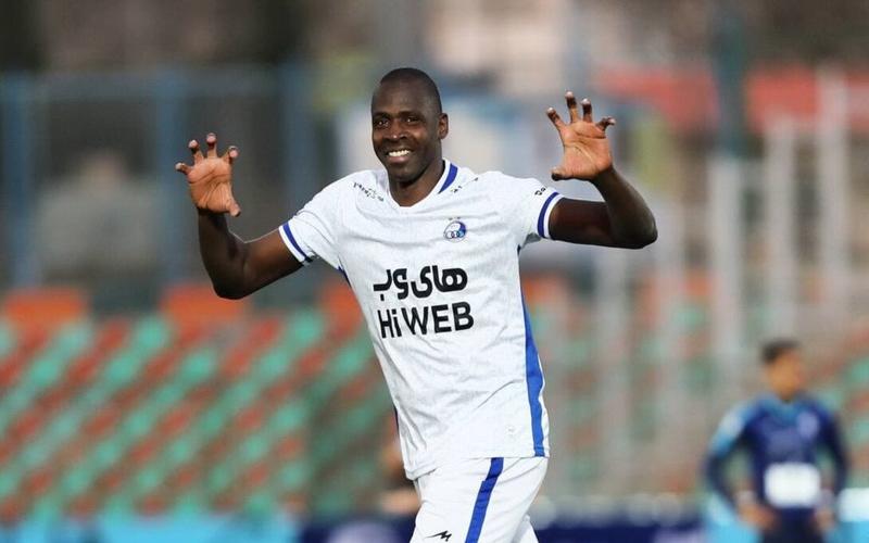 قانون نانوشته عجیب در استقلال