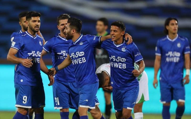 جنجال جدید؛ فریاد هواداران پرسپولیس علیه استقلال