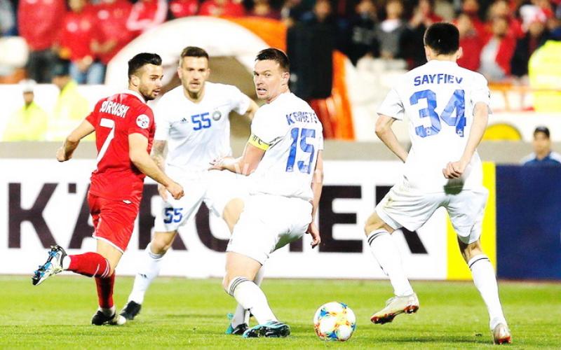 تعویض‌های بی‌اثر مکمل بازی پرانتقاد سرخ‌ها