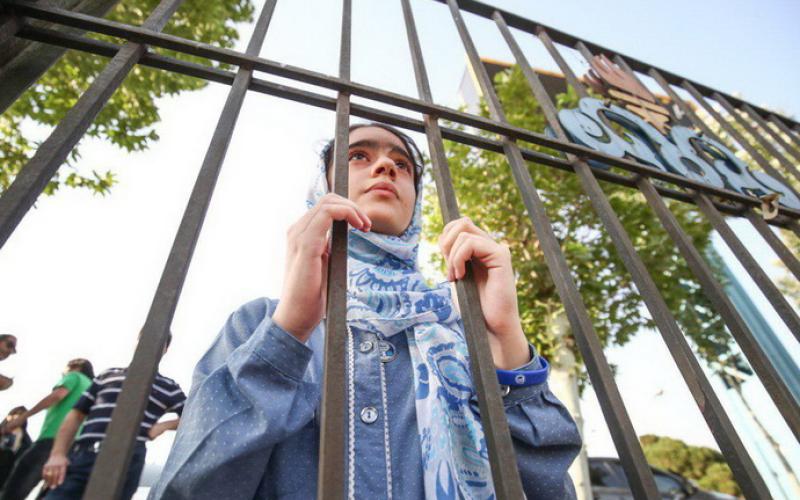 قابی از استقلال که آسمانش آبی‌تر بود!