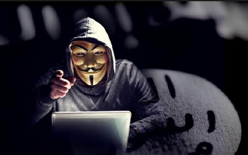 صفحات اینترنتی هواداران داعش، غرق در تصاویر مبتذل شد