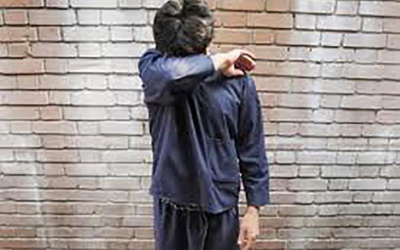 تجاوز به پسر نوجوان توسط شرور محله