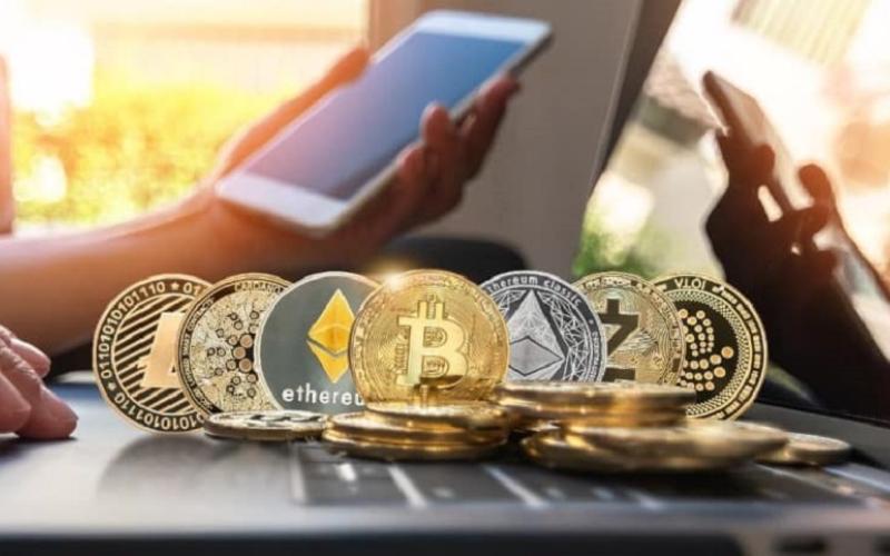 ناظران مالی آمریکا: صنعت ارزهای دیجیتال در آمریکا به شکل روزافزونی در حال نابودی است!