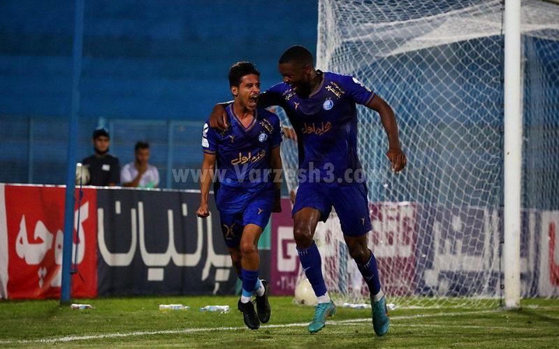 قایدی، اعجوبه‌ای که استقلال کم داشت