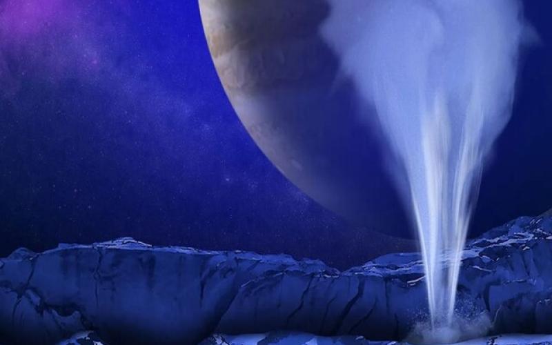 شواهدی از وجود دریاچه‌های بزرگ زیر سطح قمر "اروپا"