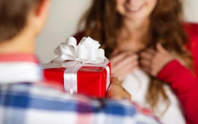 این هدیه‌ها را به همسرتان ندهید