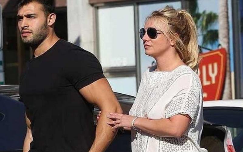 سام و بریتینی شایعات جدایی شان را تکذیب کردند!